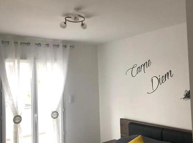 A 700m De La Plage,villa Famiglia Avec Piscine Villa *
