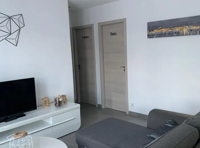 Villa A 700m De La Plage,villa Famiglia Avec Piscine *