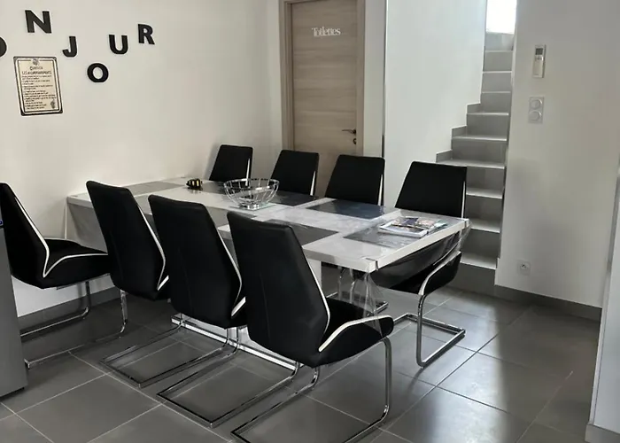 Villa A 700m De La Plage,villa Famiglia Avec Piscine *